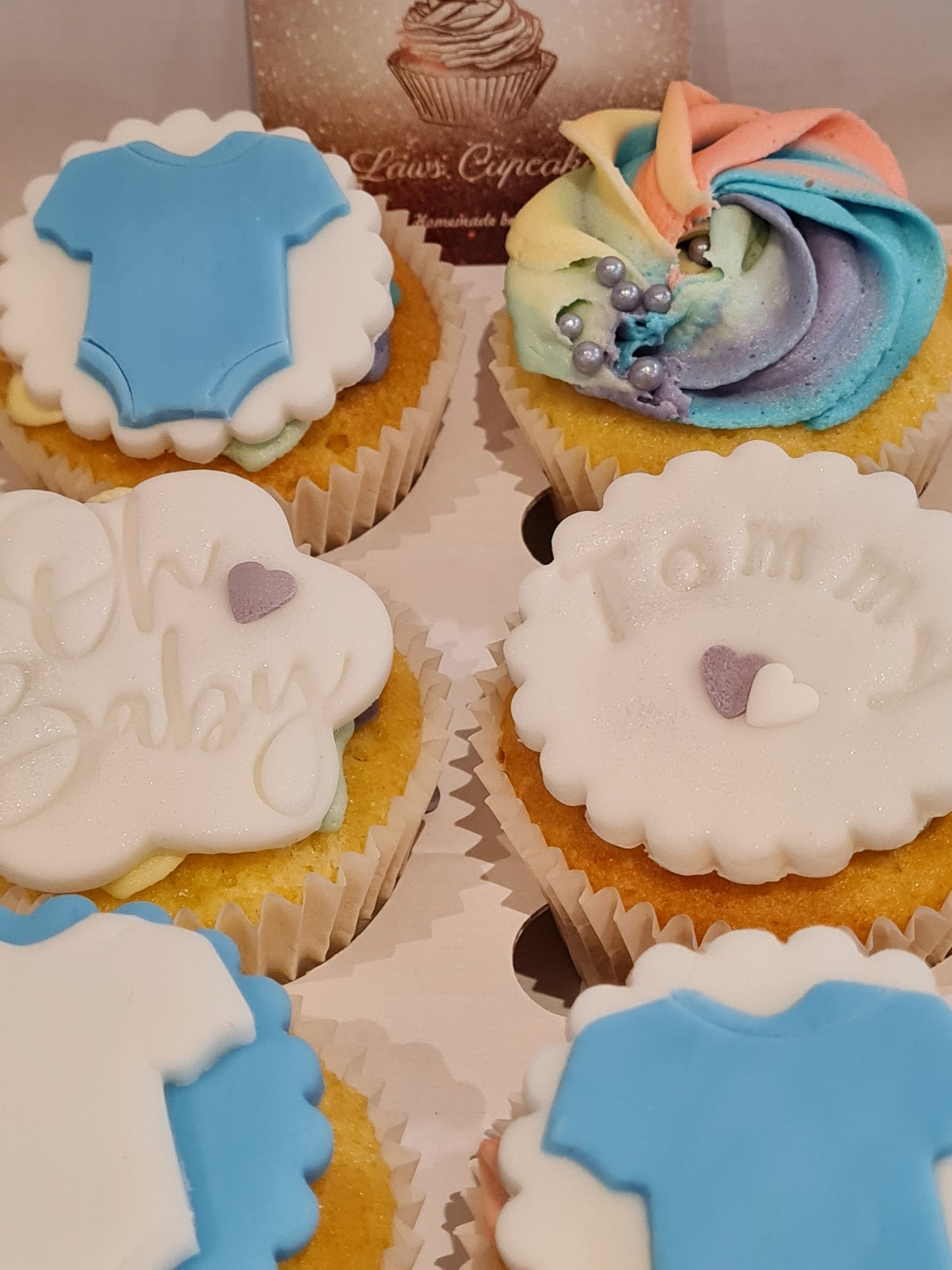 Baby Shower Cupcakes