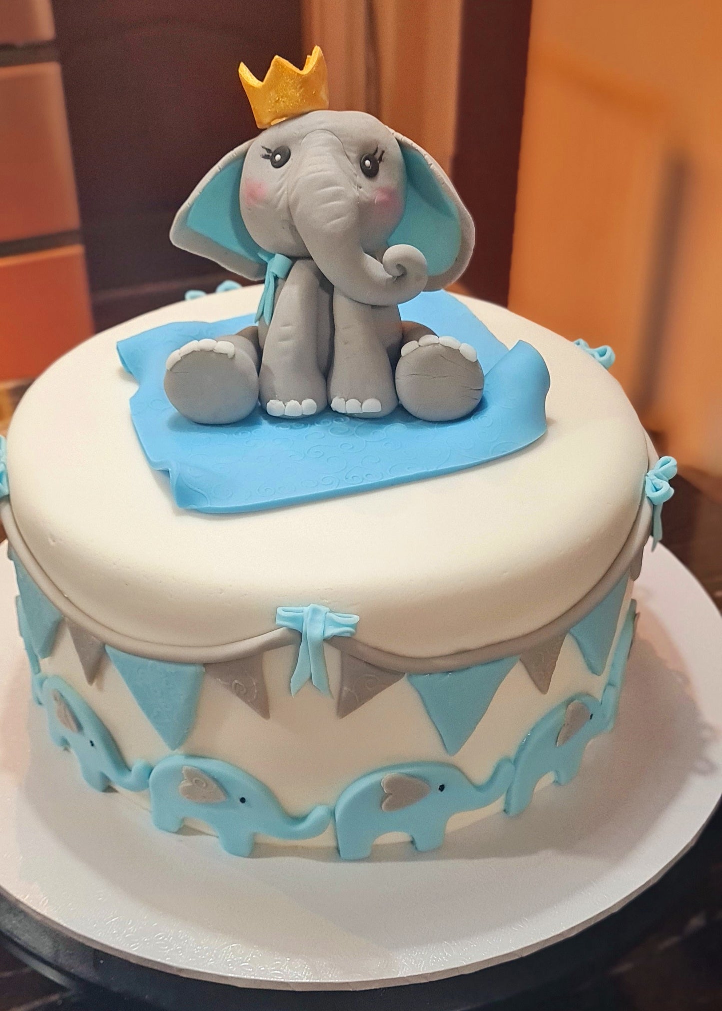 Baby Shower Cake